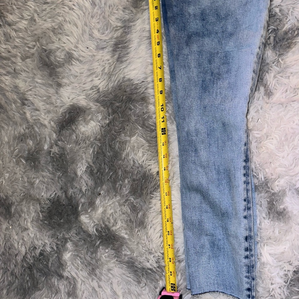 Bayeas Classic Light Wash 90’s Blue Denim Jeans - EUC Size 24 - Picture 11 of 13